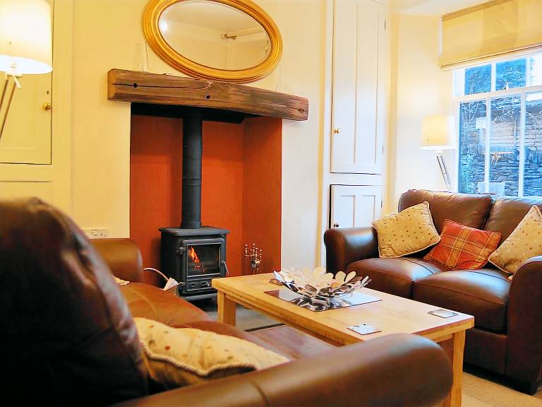 Family-friendly cottage with yard | Pets are welcome — photo 2