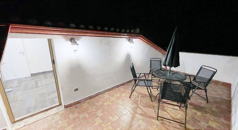 Villa with patio, yard & grill | Good for workation — photo 5