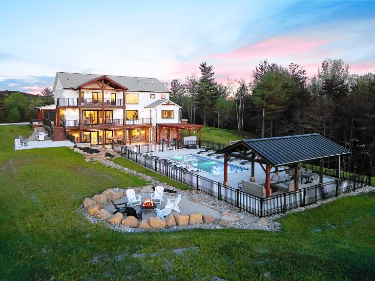 Cabin Logan