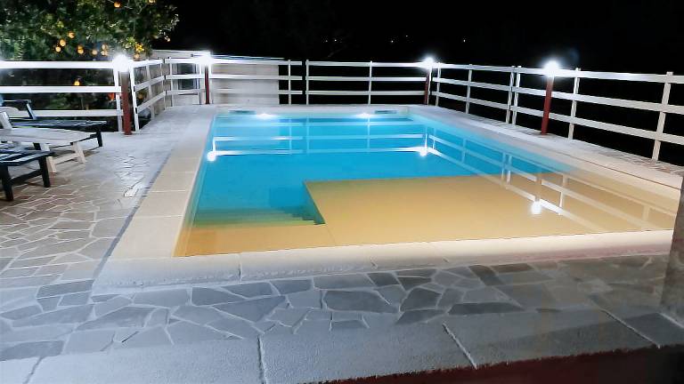 Family-friendly beautiful villa with terrace, garden & private pool | Dogs allowed — photo 5