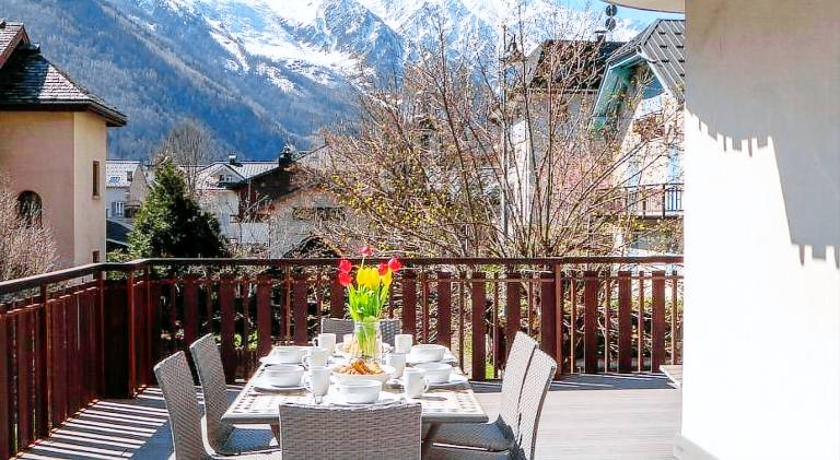Apartment President, Alpes Agency, Central Chamonix, Sleeps 12 — photo 3