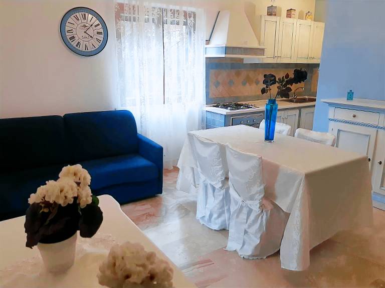 Holiday apartment with barbeque, yard & terrace | Garden view — photo 3