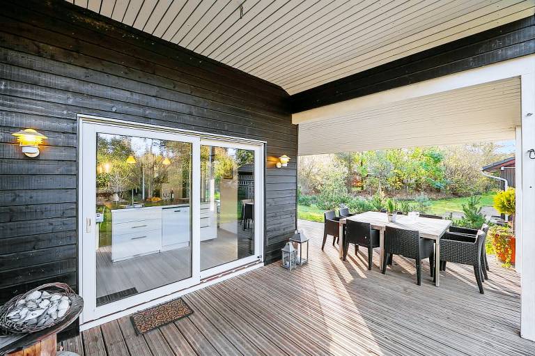 Fully equipped wonderful house with jacuzzi & patio | Water view | Dogs allowed — photo 2