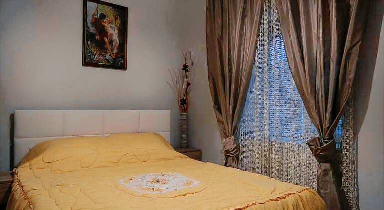 Vacation home with sauna, terrace & yard in Veliko Tarnovo