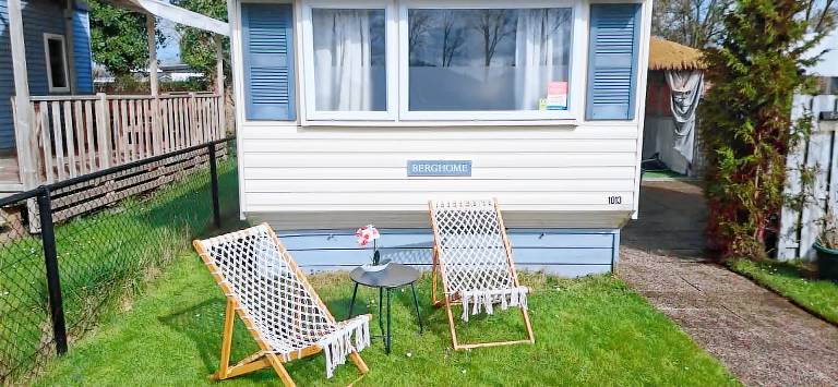 Charming chalet with garden, terrace & pool | Next to the beach | Dogs allowed — photo 4