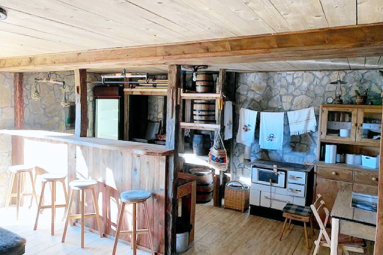 Vacation home with garden, terrace & BBQ — photo 4
