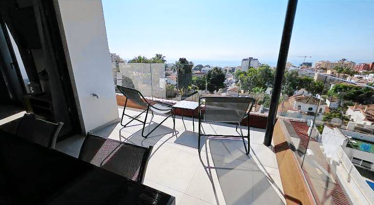 Holiday apartment with pool in Torremolinos