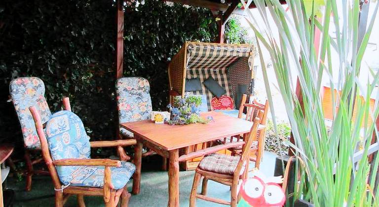 Rental apartment with barbecue & yard — photo 5