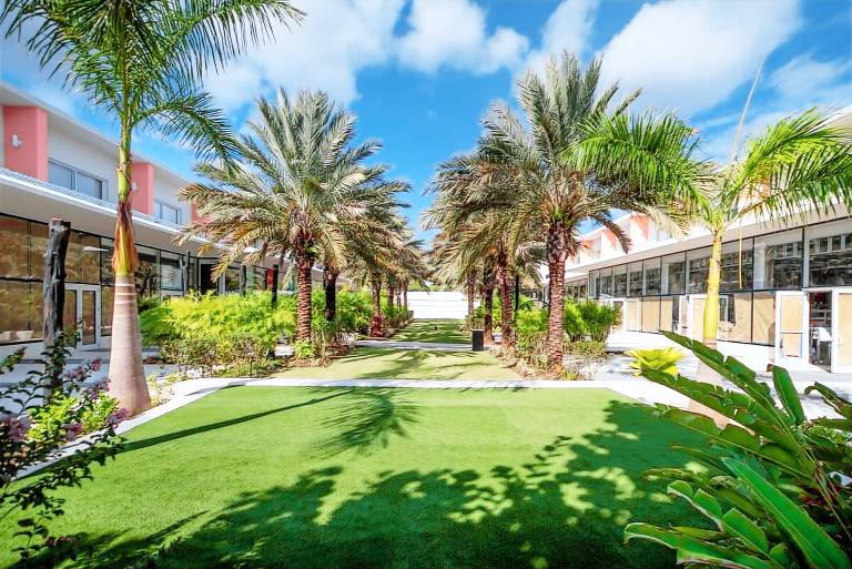 Apartment  Seven Mile Beach