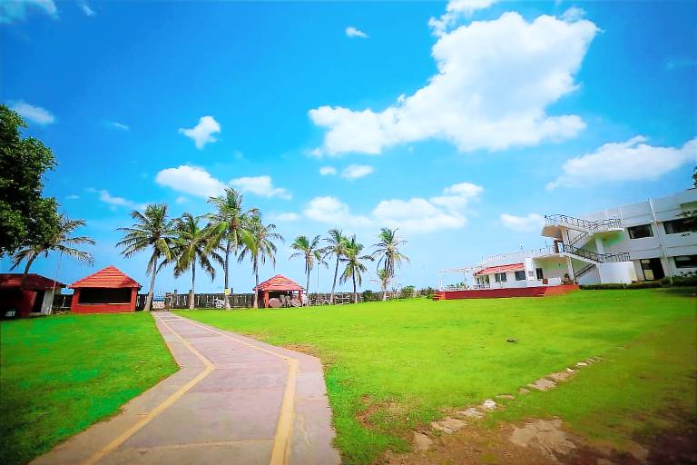 Resort Auroville