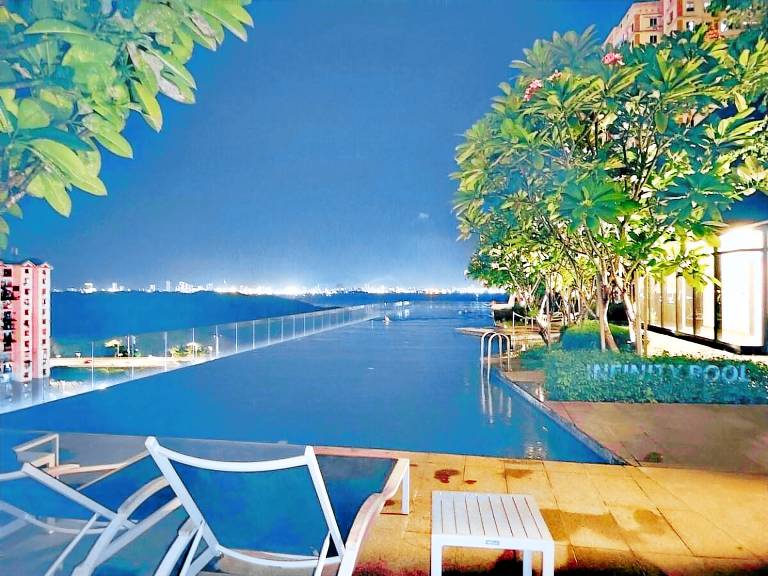 House with grill & pool | Suitable for remote work | Pets are welcome — photo 5