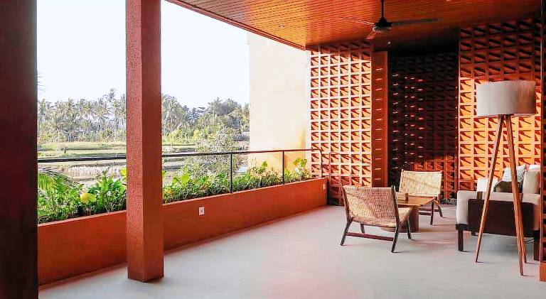 Villa with terrace, yard & private pool | Good for workation | Dogs allowed — photo 4