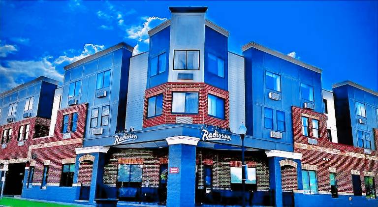 Radisson Hotel River Falls — photo 5