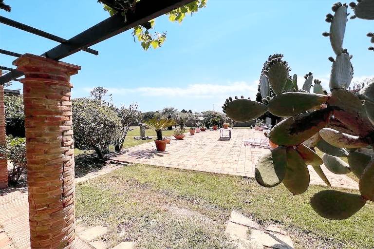 Bed & Breakfast  Giardini Naxos