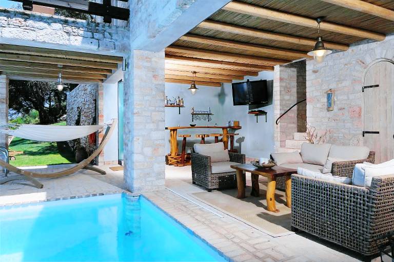 Villa Thinali
