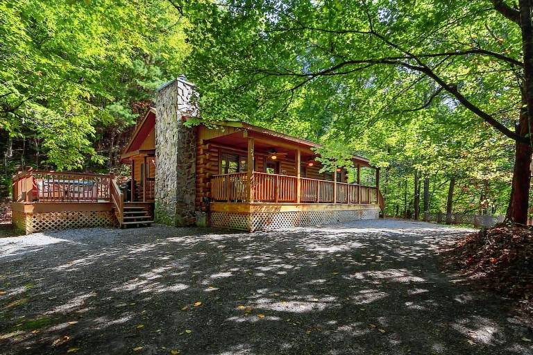 Cabin Cherokee