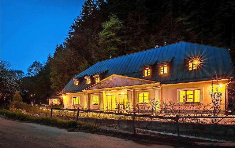 Apartmán  Žarnovica