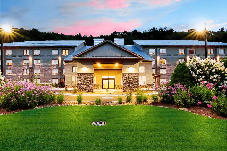 Graystone Lodge, an Ascend Collection Hotel in Boone, NC