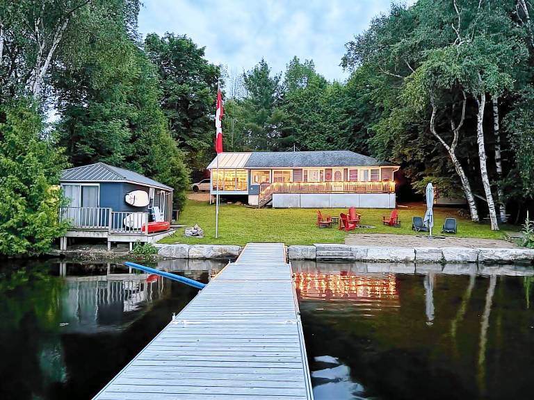 Cottage Buckhorn