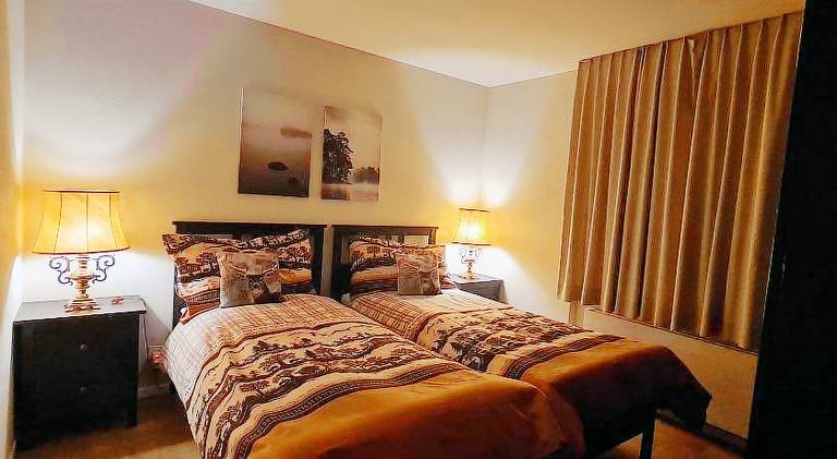 Agrimonia - 5,5-Zi Duplex Wohnung bis 11 Personen mit eigenem Garten in Davos