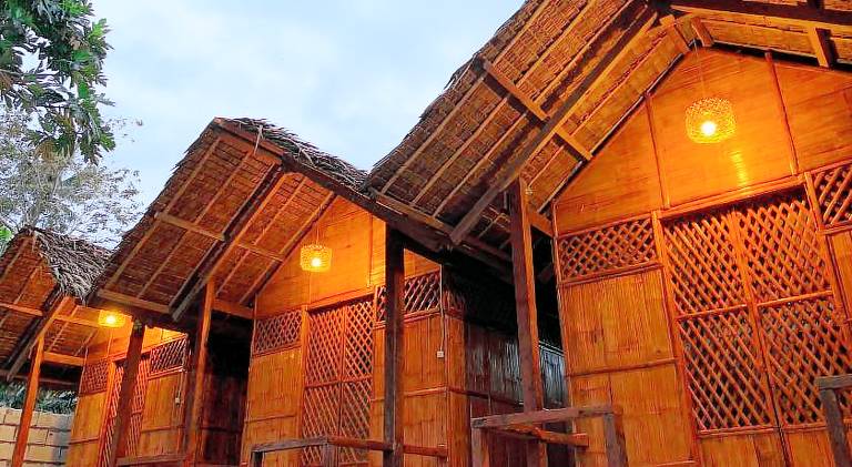 Suba Beach Nipa Huts in Daanbantayan