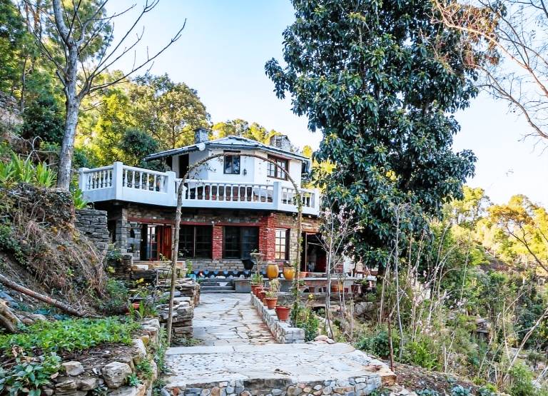 Wilderness Retreat British Estate 2BR Homeyhuts in Almora