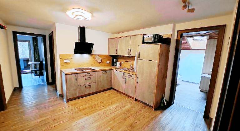 Apartment with barbeque & garden — photo 2