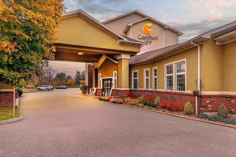 Comfort Inn University — photo 3