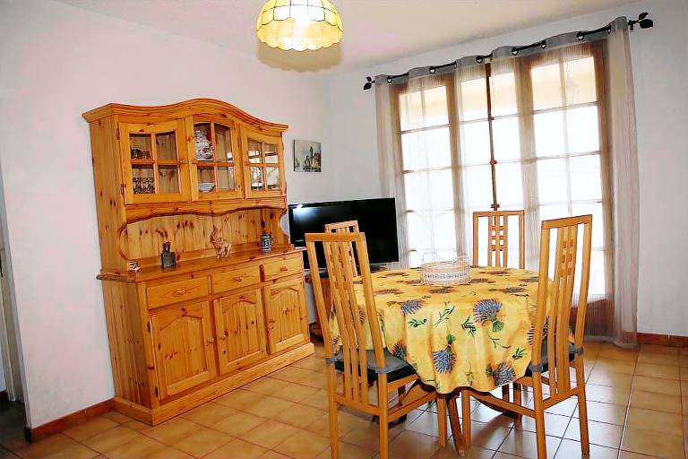 Rental apartment with garden | City view — photo 4