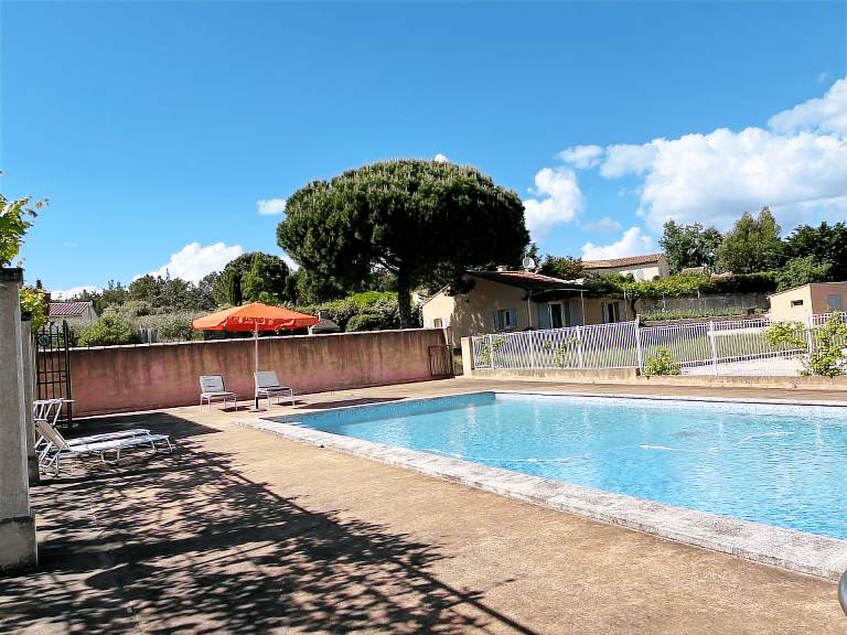 Fully equipped beautiful vacation home with patio, BBQ & private pool | Nature view | Pets are welcome — photo 2