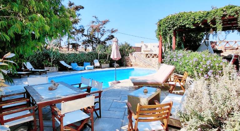 Rental apartment with pool — photo 3