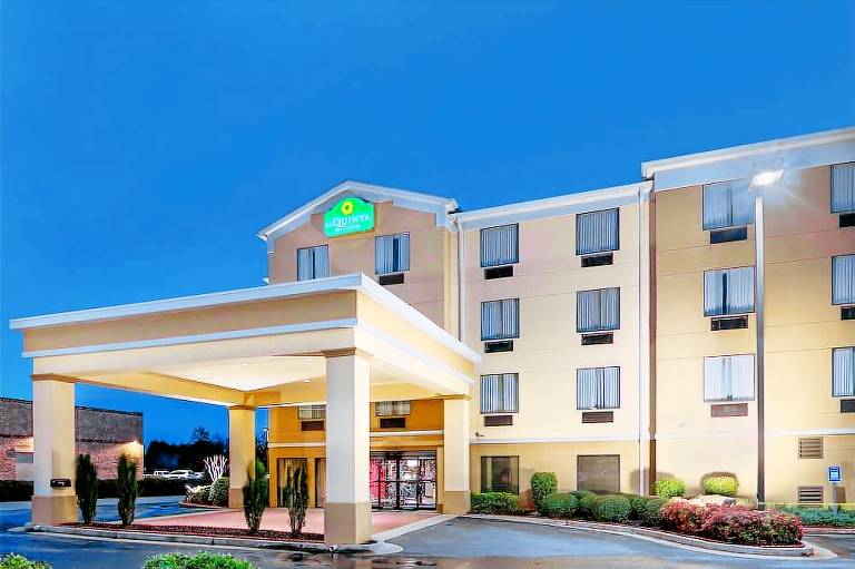 La Quinta Inn & Suites by Wyndham Warner Robins Robins AFB