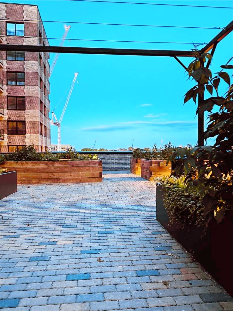 Apartment  Harrow