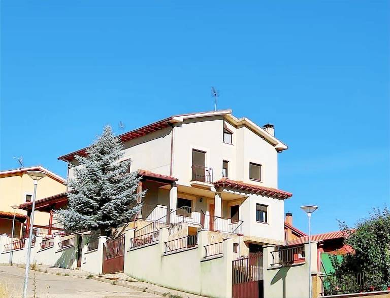 Apartamento  Hontoria del Pinar