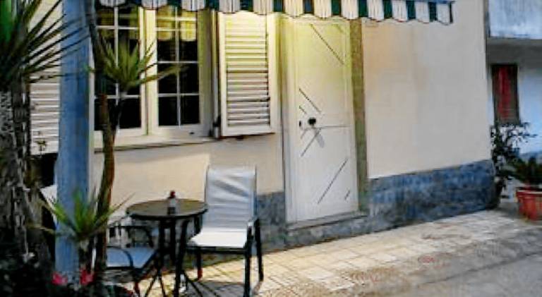 House with 2 rooms for 5 persons — photo 4