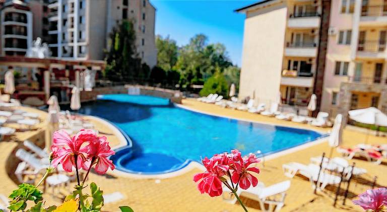 Sunny Beach Hills - Menada Apartments in Sveti Vlas