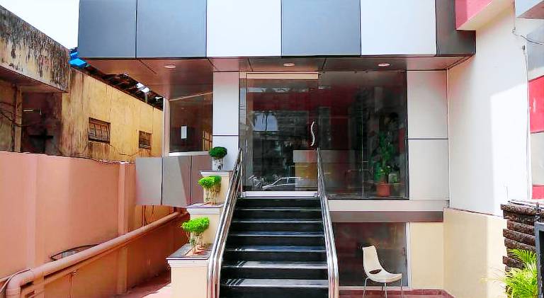 OYO Flagship Hussain s Marwa