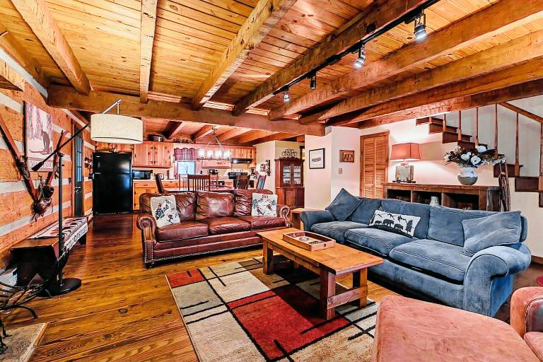 Cabin Wintergreen Resort