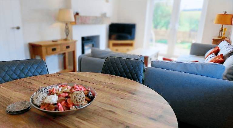 House | Pets are welcome in Grange-over-Sands