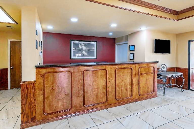 Best Western Lindale Inn — photo 5