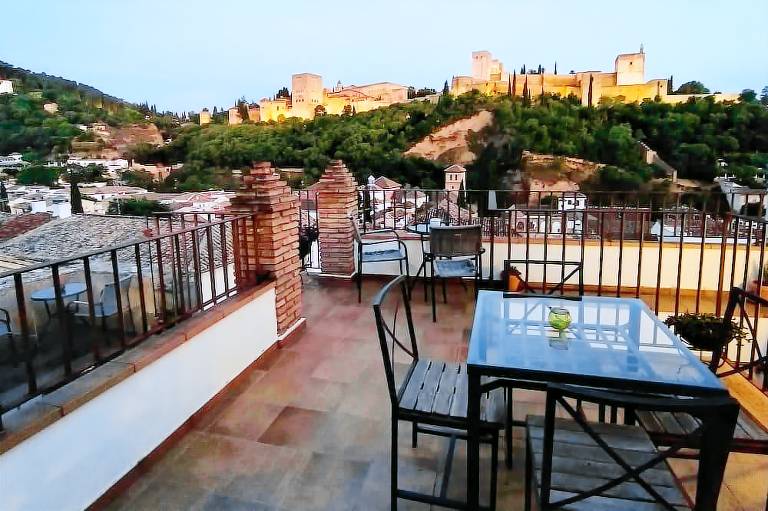 Aparthotel Granada