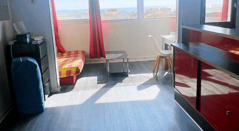 Rental apartment with pool — photo 2
