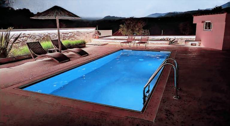 Apartment with garden, patio & pool | Suitable for remote work in Apokoronas
