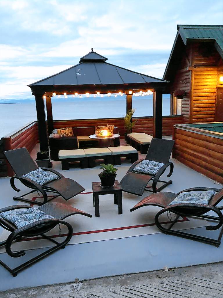 House Qualicum Beach