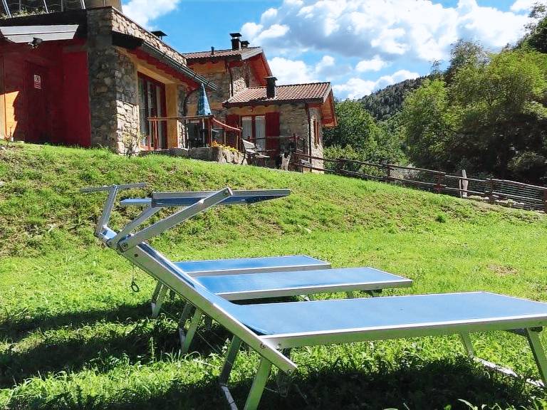 Agriturismo Il Talento nella Quiete Lago di Como: Camera doppia in agriturismo immerso nella natura vicino al Lago di Como — photo 2