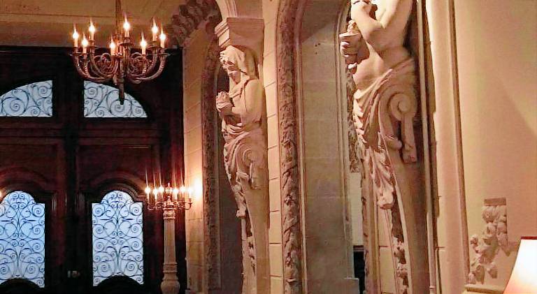 Maison d'Hercule in Mayenne
