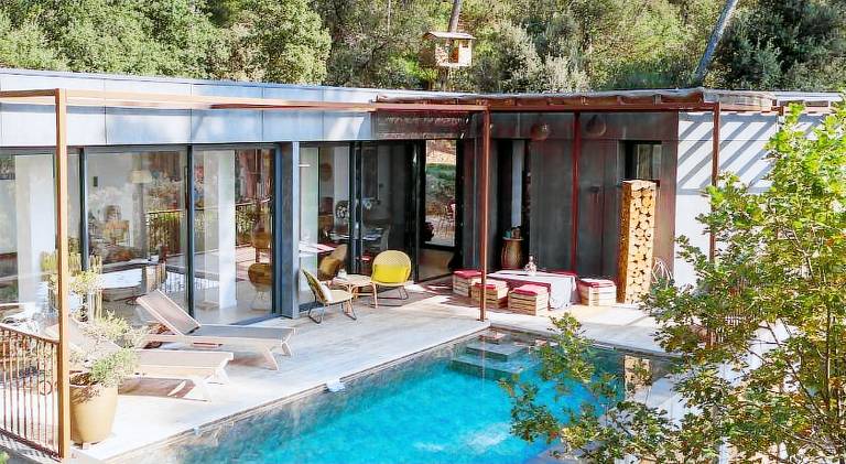 Villa with pool in Vitrolles