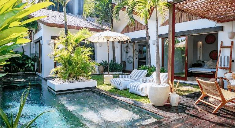 Child-friendly pleasant villa with patio, private pool & garden | Pets allowed in Canggu