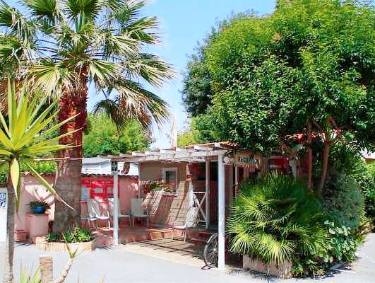 Camping Les Cigales in Mandelieu-La-Napoule