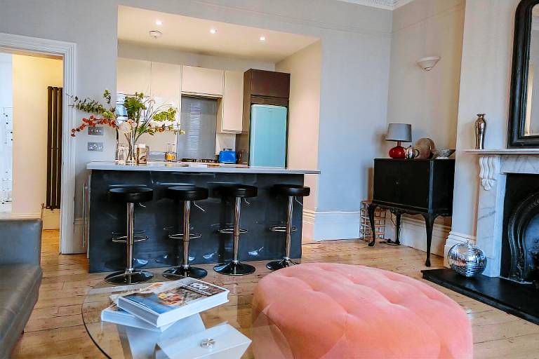 Rental apartment | Near British Airways i360 — photo 2